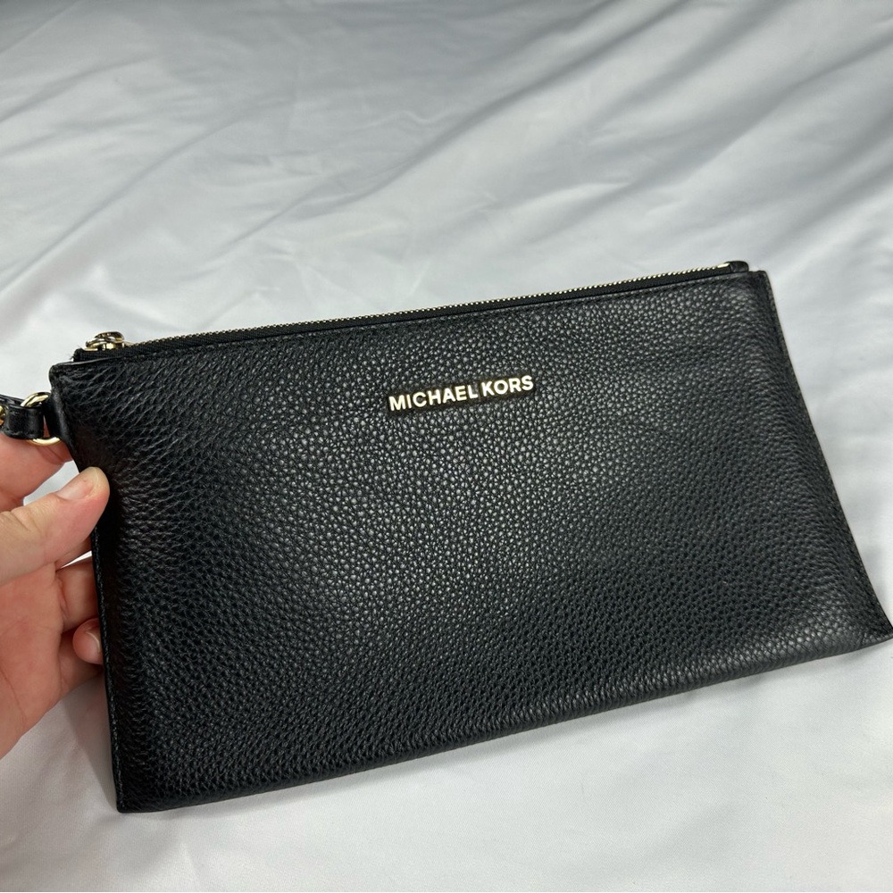 Michael Kors Black Leather Wristlet